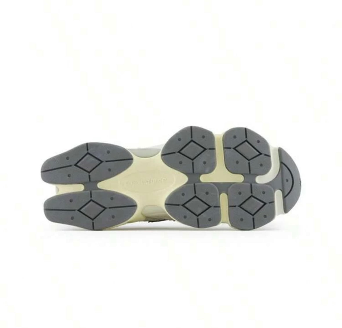 The daily fashion sneaker!(most popular)